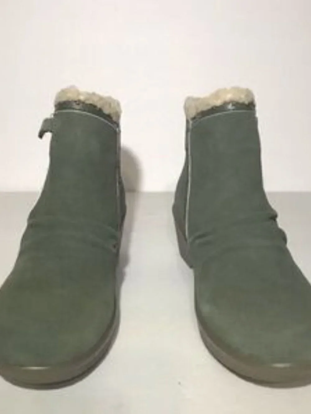 Skechers Jumper Studded Sherpa Trim Bootie